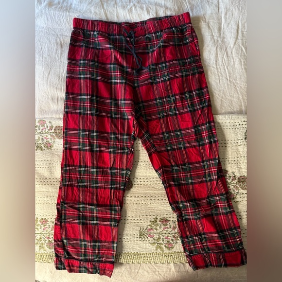 Petite Plume Women's Brushed Cotton Pajama Set in Imperial Tartan | XL - Picture 6 of 9